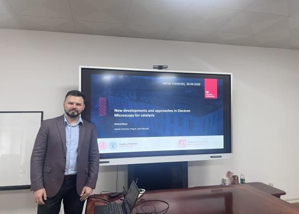 7ae2f86a80fb54196a37abb51e8bf87